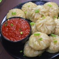 Momos